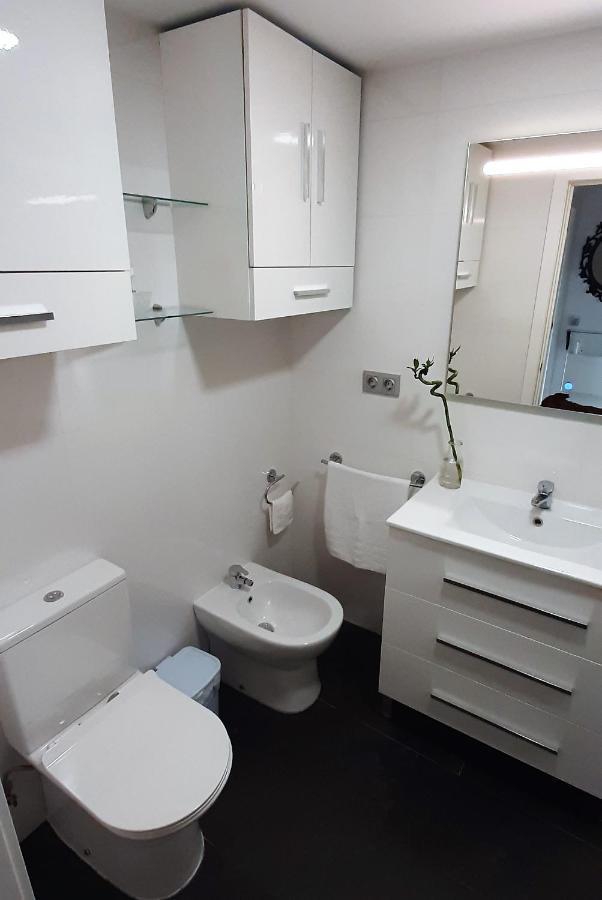Fantastico Apartamento En La Carihuela Apartment Torremolinos Luaran gambar