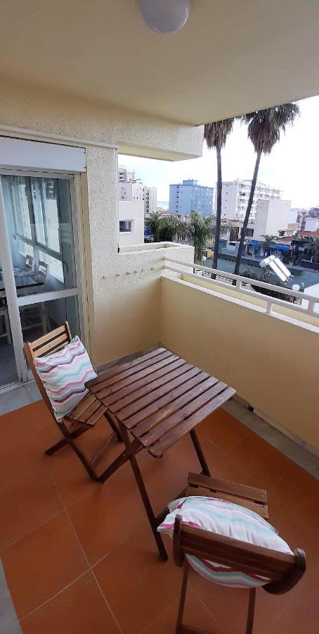 Fantastico Apartamento En La Carihuela Apartment Torremolinos Luaran gambar