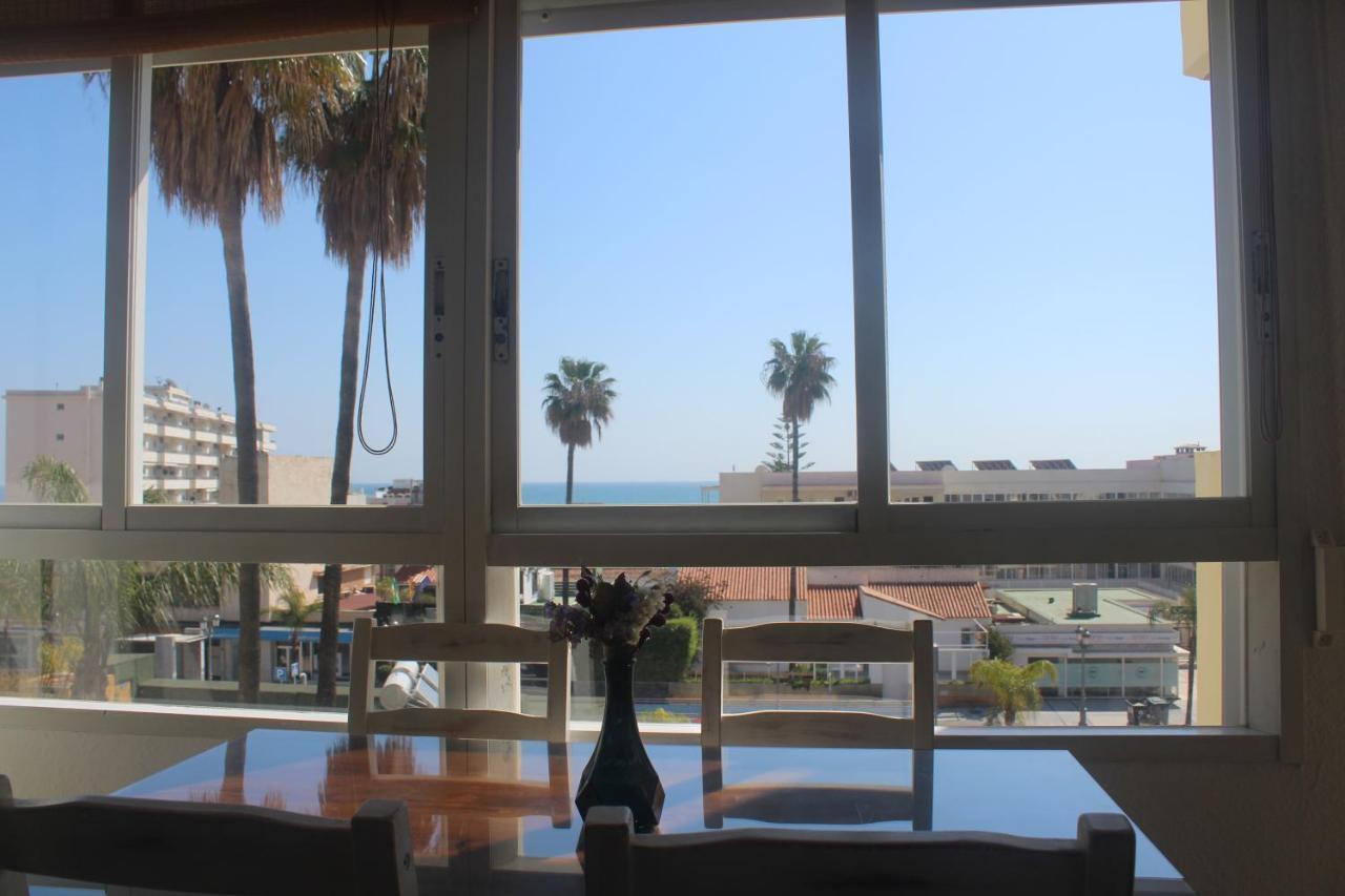 Fantastico Apartamento En La Carihuela Apartment Torremolinos Luaran gambar